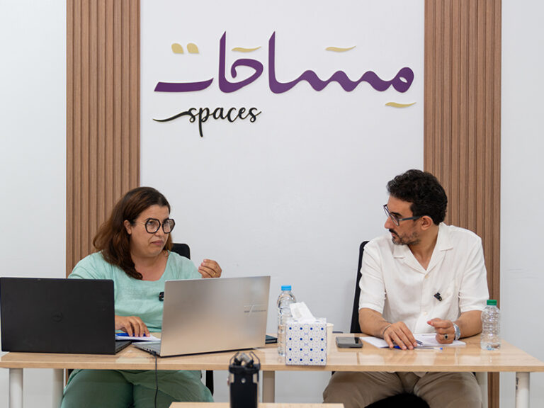 أمينة المكاوي تحاضر في ضرورة بناء نماذج الطاقة المتجددة من معارف الجنوب العالمي